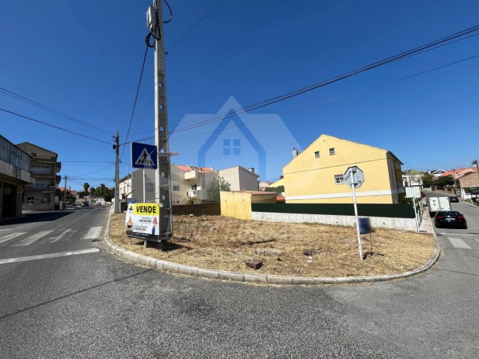 Terreno para Venda em Santa Iria de Azoia, São João da Talha e Bobadela