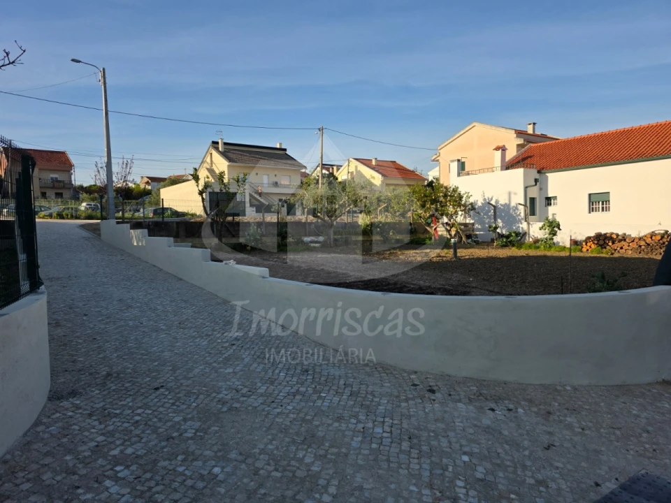 Terreno para Venda em Santa Iria de Azoia, São João da Talha e Bobadela Foto 9