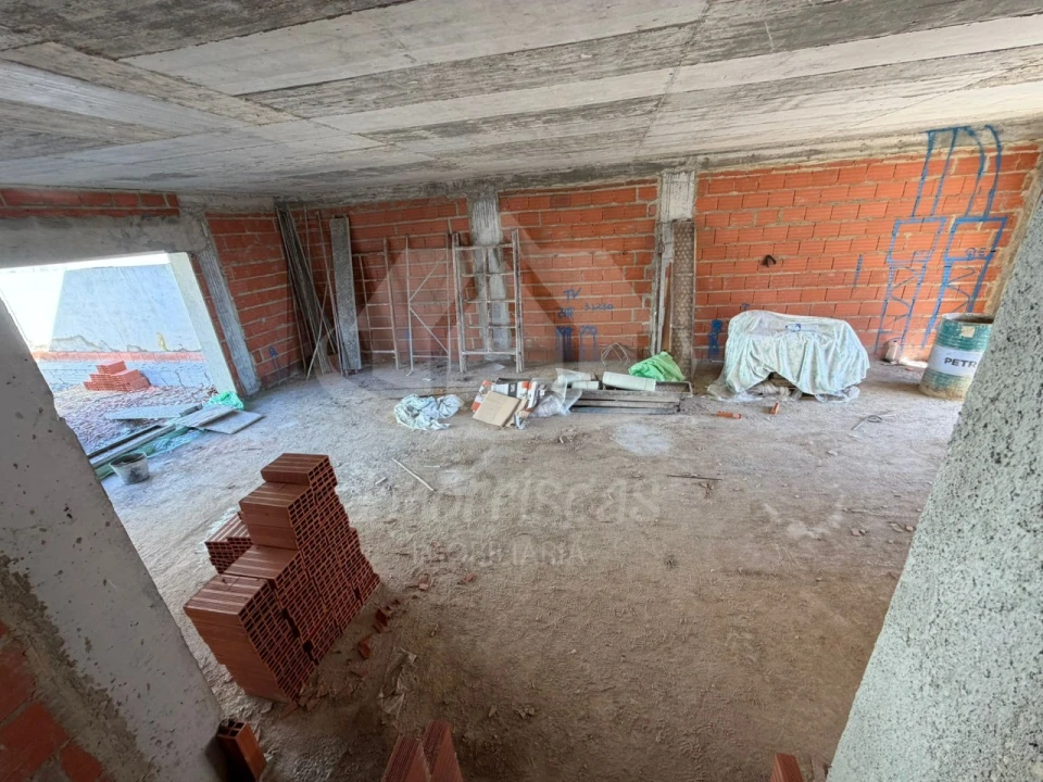 Moradia T5 para Venda em Santa Iria de Azoia, São João da Talha e Bobadela Foto 8