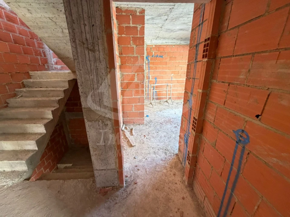 Moradia T5 para Venda em Santa Iria de Azoia, São João da Talha e Bobadela Foto 13