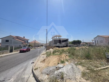 Terreno para Venda em Santa Iria de Azoia, São João da Talha e Bobadela