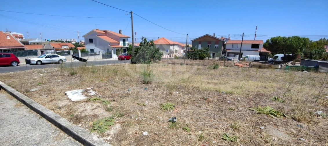 Terreno para Venda em Santa Iria de Azoia, São João da Talha e Bobadela Foto 10