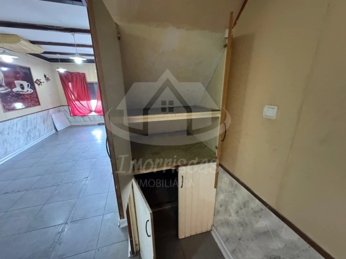 Loja para Venda em Vialonga Foto 5