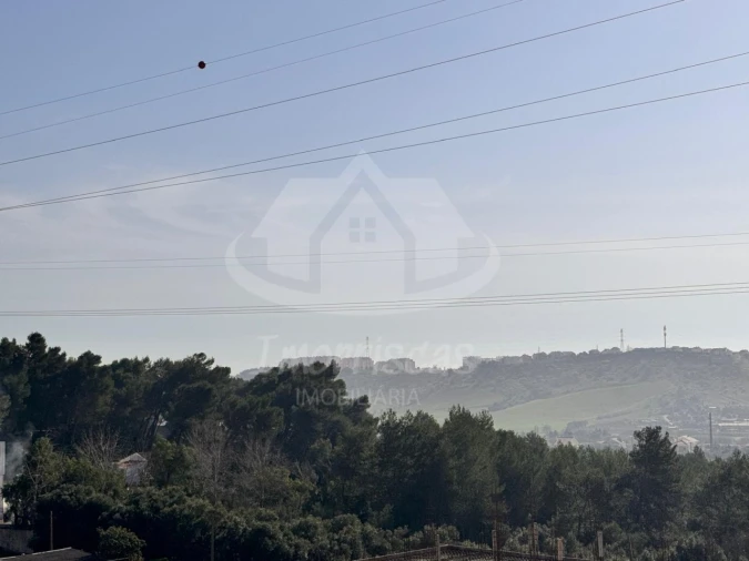 Moradia T4 para Venda em Vialonga Foto 8