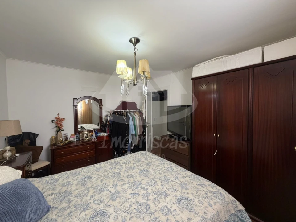 Moradia T6 para Venda em Ramada e Caneças Foto 14