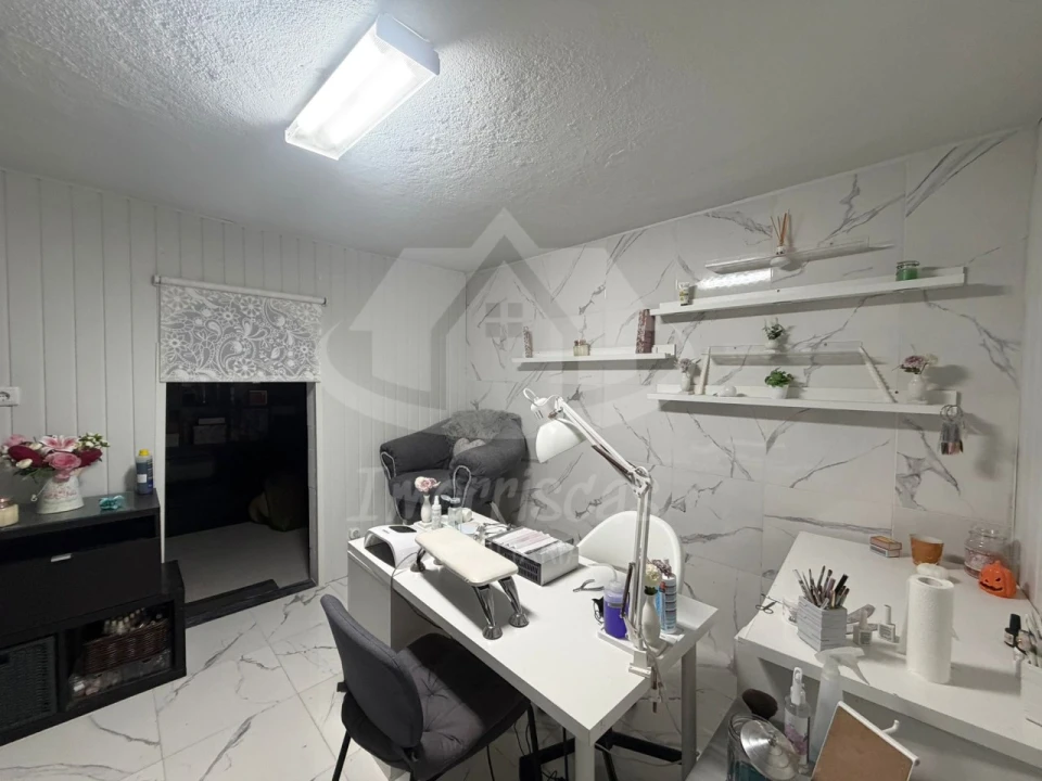 Moradia T6 para Venda em Ramada e Caneças Foto 35