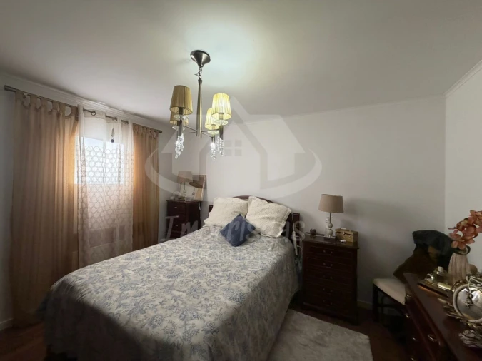 Moradia T6 para Venda em Ramada e Caneças Foto 28