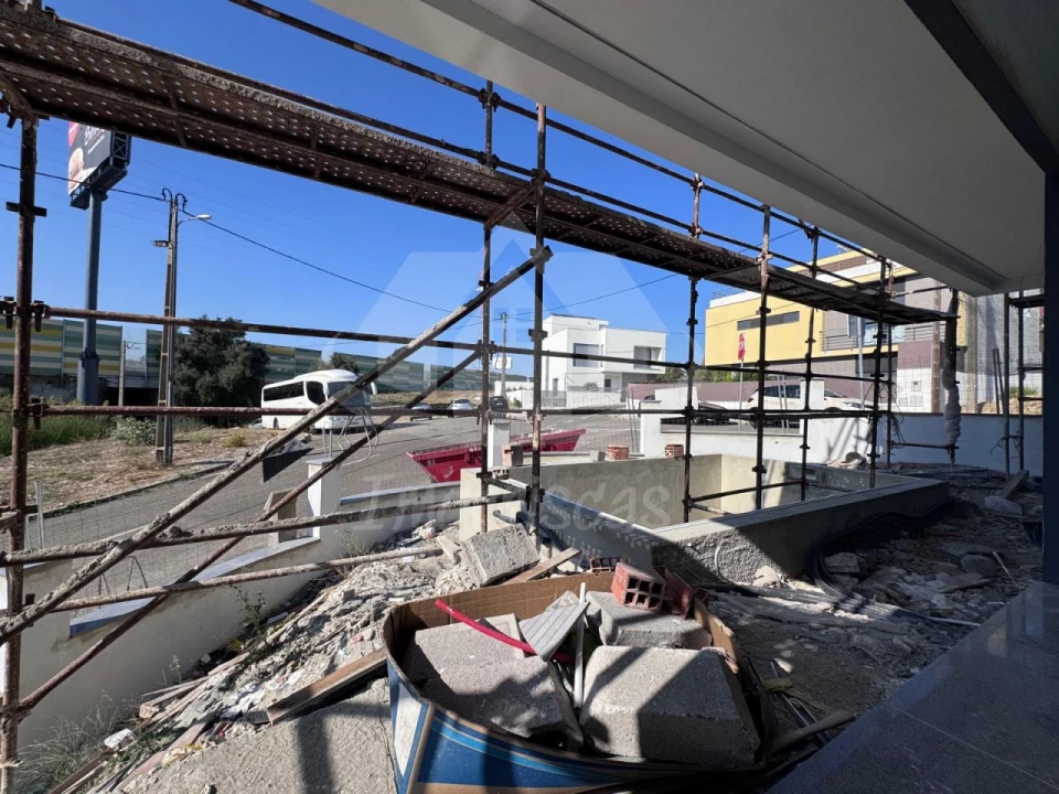 Moradia T4 para Venda em Santa Iria de Azoia, São João da Talha e Bobadela Foto 12