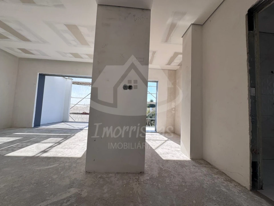 Moradia T4 para Venda em Santa Iria de Azoia, São João da Talha e Bobadela Foto 34