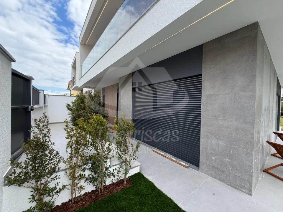 Moradia T4 para Venda em Santa Iria de Azoia, São João da Talha e Bobadela Foto 7