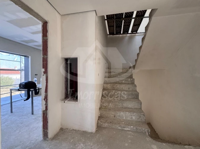 Moradia T4 para Venda em Santa Iria de Azoia, São João da Talha e Bobadela Foto 30