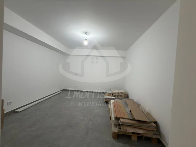Moradia T4 para Venda em Santa Iria de Azoia, São João da Talha e Bobadela Foto 19