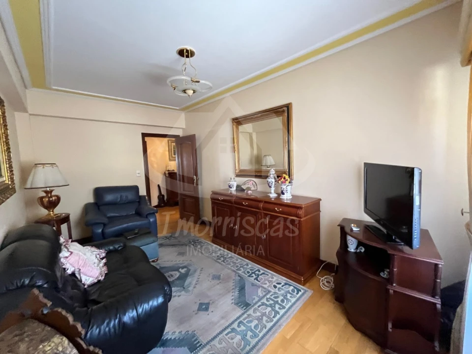 Apartamento T3 para Venda em Póvoa de Santa Iria e Forte da Casa Foto 12