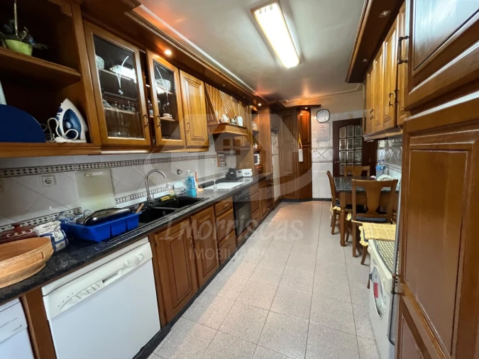 Apartamento T3 para Venda em Póvoa de Santa Iria e Forte da Casa Foto 6