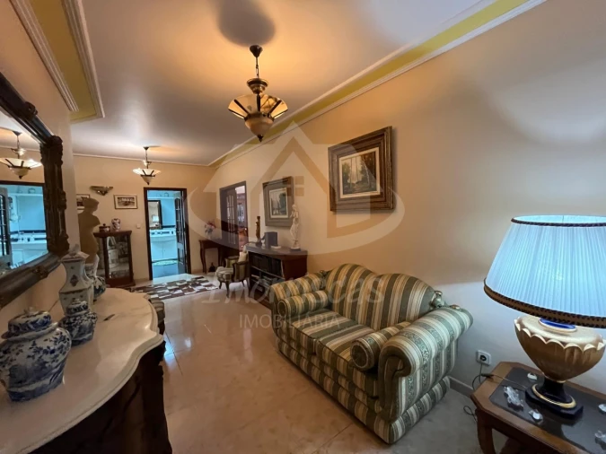 Apartamento T3 para Venda em Póvoa de Santa Iria e Forte da Casa Foto 9