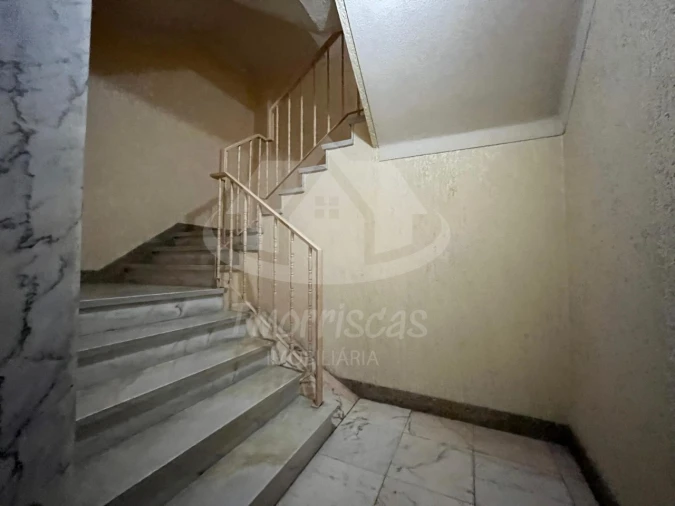 Apartamento T3 para Venda em Póvoa de Santa Iria e Forte da Casa Foto 28