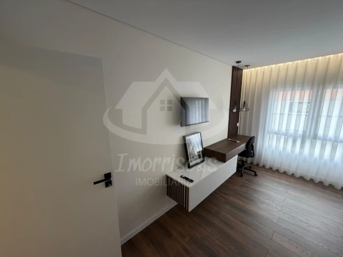 Apartamento T2 para Venda em Póvoa de Santa Iria e Forte da Casa Foto 19