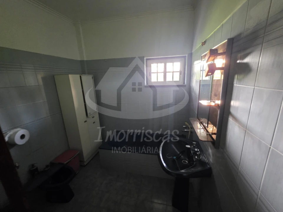 Moradia T4 para Venda em Pontinha e Famões Foto 26