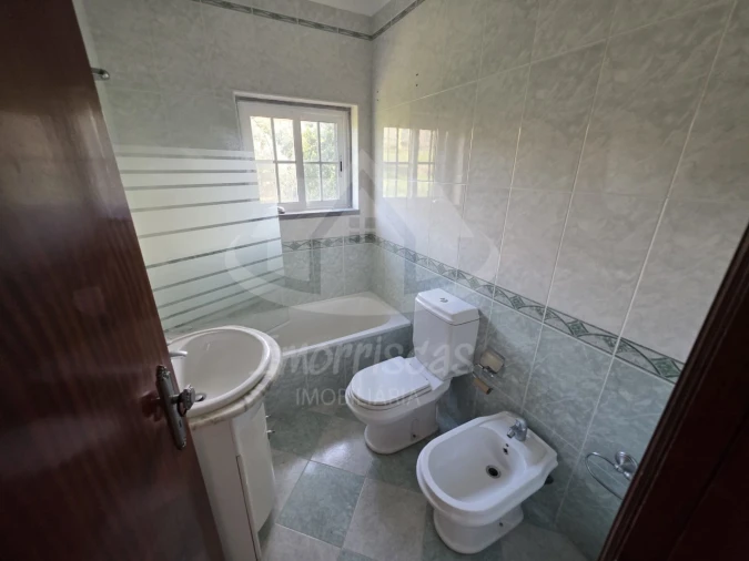 Moradia T4 para Venda em Pontinha e Famões Foto 23