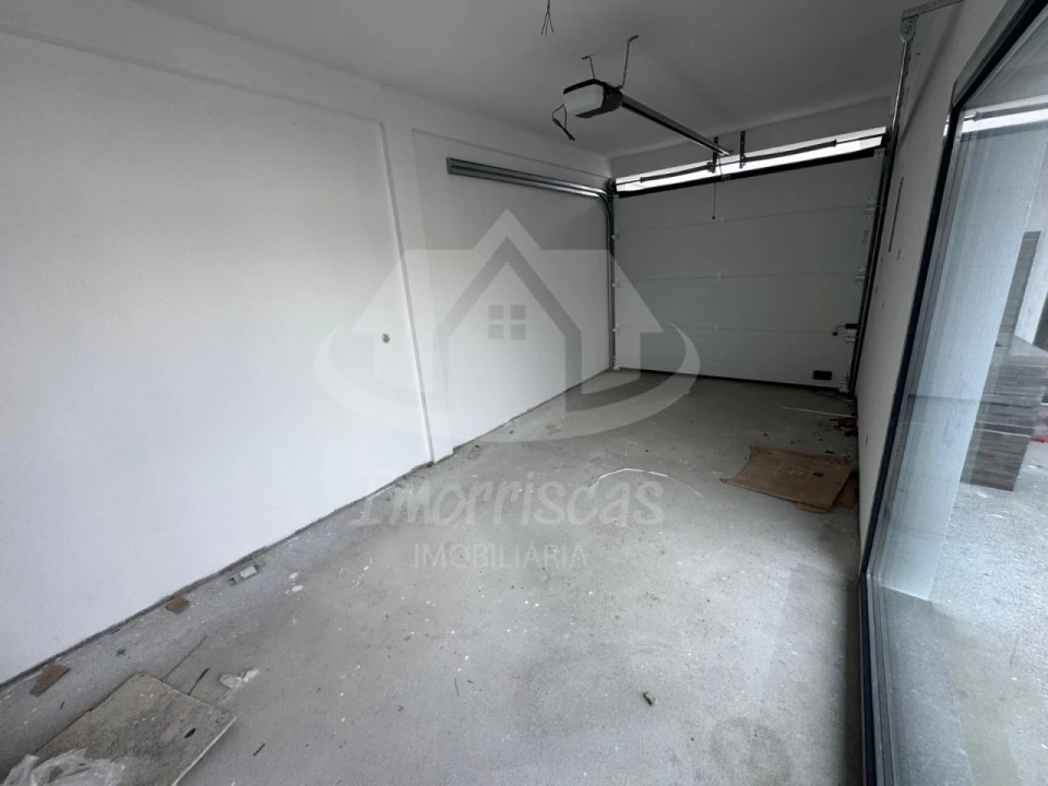 Moradia T3 para Venda em Santa Iria de Azoia, São João da Talha e Bobadela Foto 33