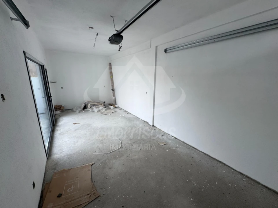 Moradia T3 para Venda em Santa Iria de Azoia, São João da Talha e Bobadela Foto 35