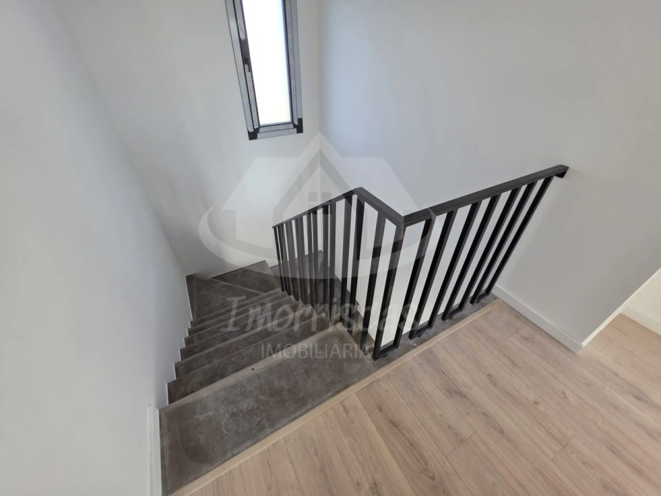 Moradia T3 para Venda em Santa Iria de Azoia, São João da Talha e Bobadela Foto 22