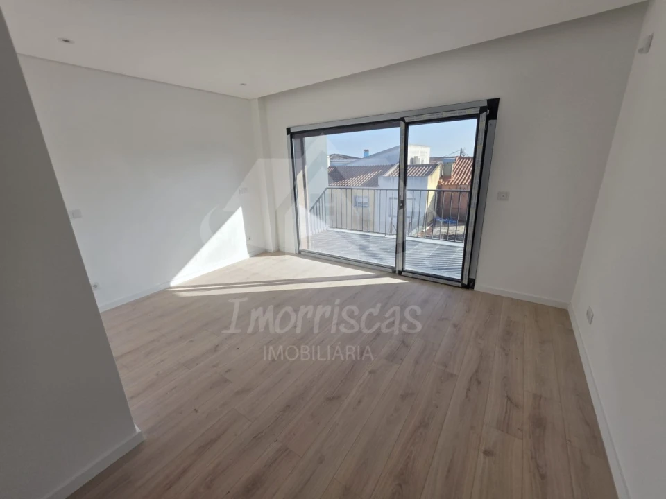 Moradia T3 para Venda em Santa Iria de Azoia, São João da Talha e Bobadela Foto 23