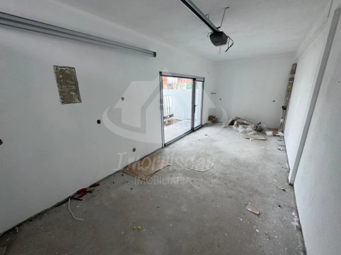 Moradia T3 para Venda em Santa Iria de Azoia, São João da Talha e Bobadela Foto 34