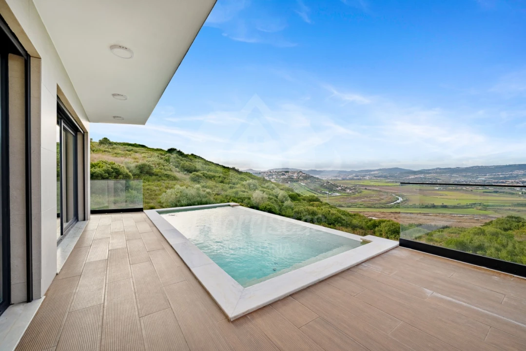 Moradia T4 para Venda em Santa Iria de Azoia, São João da Talha e Bobadela Foto 41