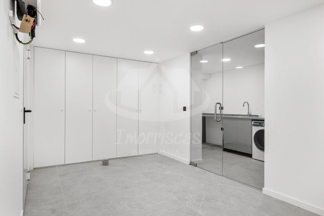 Moradia T4 para Venda em Santa Iria de Azoia, São João da Talha e Bobadela Foto 50