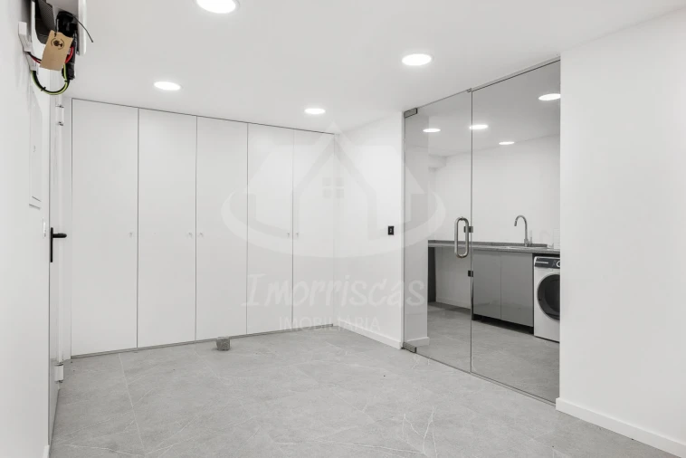 Moradia T4 para Venda em Santa Iria de Azoia, São João da Talha e Bobadela Foto 50