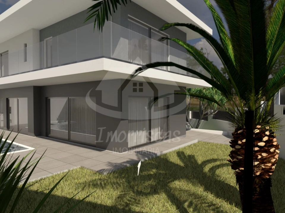 Moradia T4 para Venda em Santa Iria de Azoia, São João da Talha e Bobadela Foto 1