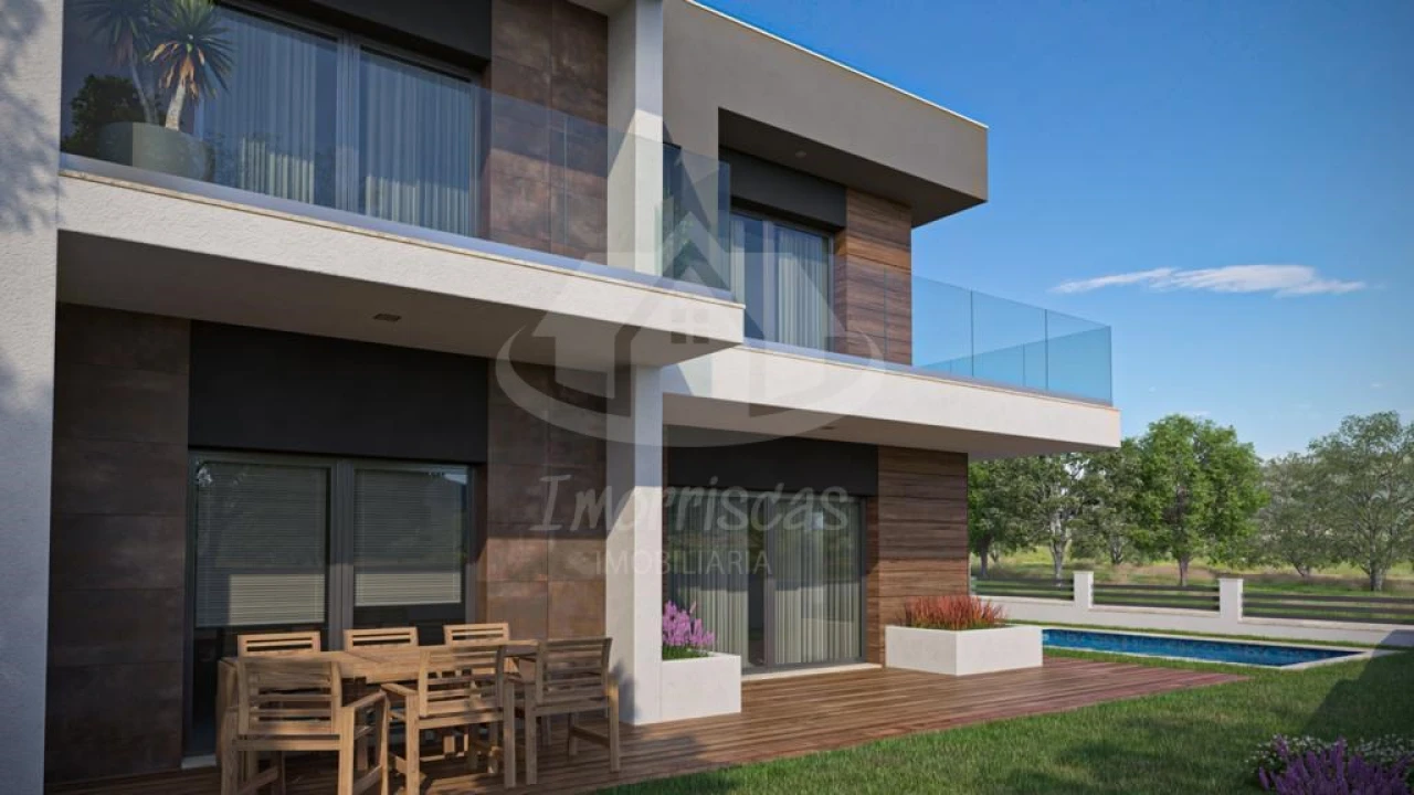 Moradia T5 para Venda em Santa Iria de Azoia, São João da Talha e Bobadela Foto 2