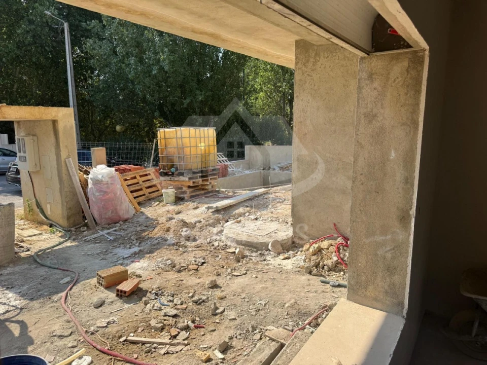 Moradia T5 para Venda em Santa Iria de Azoia, São João da Talha e Bobadela Foto 10