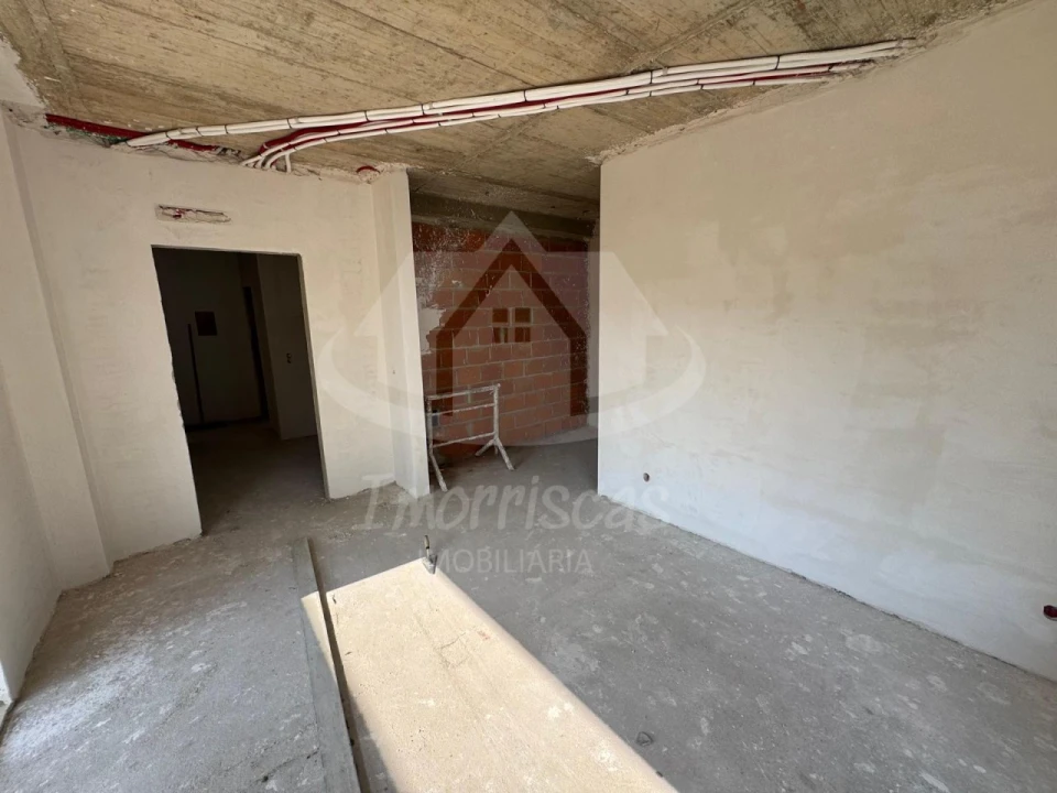 Moradia T5 para Venda em Santa Iria de Azoia, São João da Talha e Bobadela Foto 25