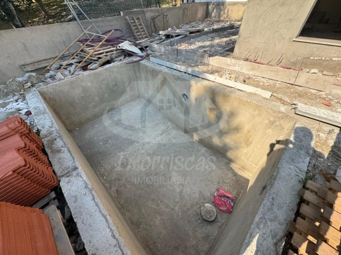 Moradia T5 para Venda em Santa Iria de Azoia, São João da Talha e Bobadela Foto 15