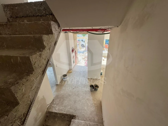 Moradia T5 para Venda em Santa Iria de Azoia, São João da Talha e Bobadela Foto 30