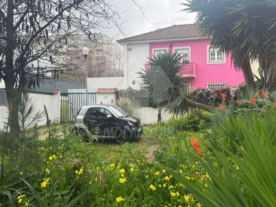 Moradia T6 para Venda em Olivais Foto 35