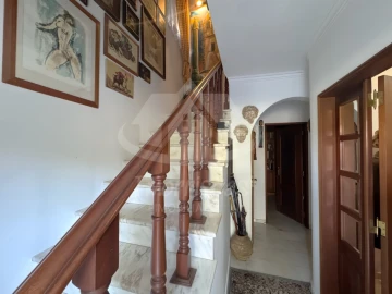 Moradia T6 para Venda em Olivais