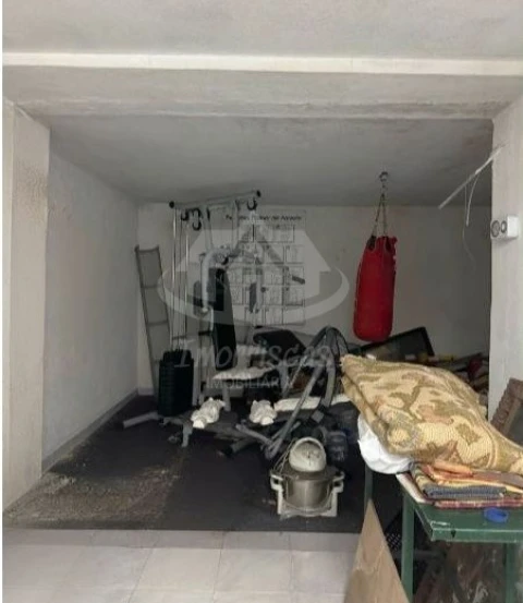 Moradia T6 para Venda em Olivais