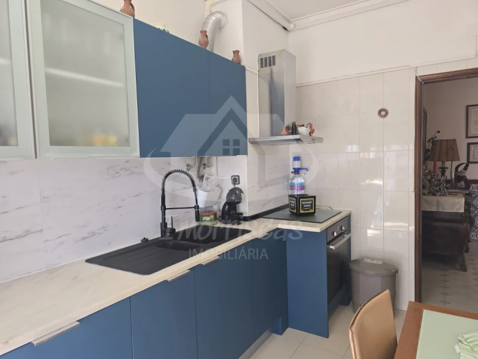 Apartamento T3 para Venda em Póvoa de Santa Iria e Forte da Casa Foto 4