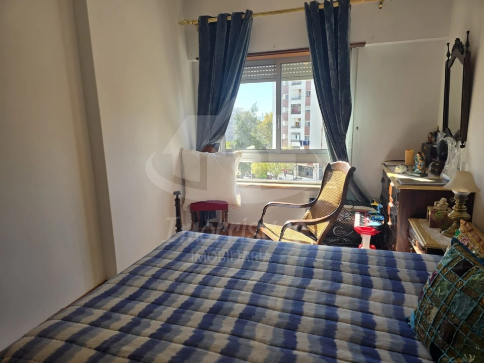 Apartamento T3 para Venda em Póvoa de Santa Iria e Forte da Casa Foto 18