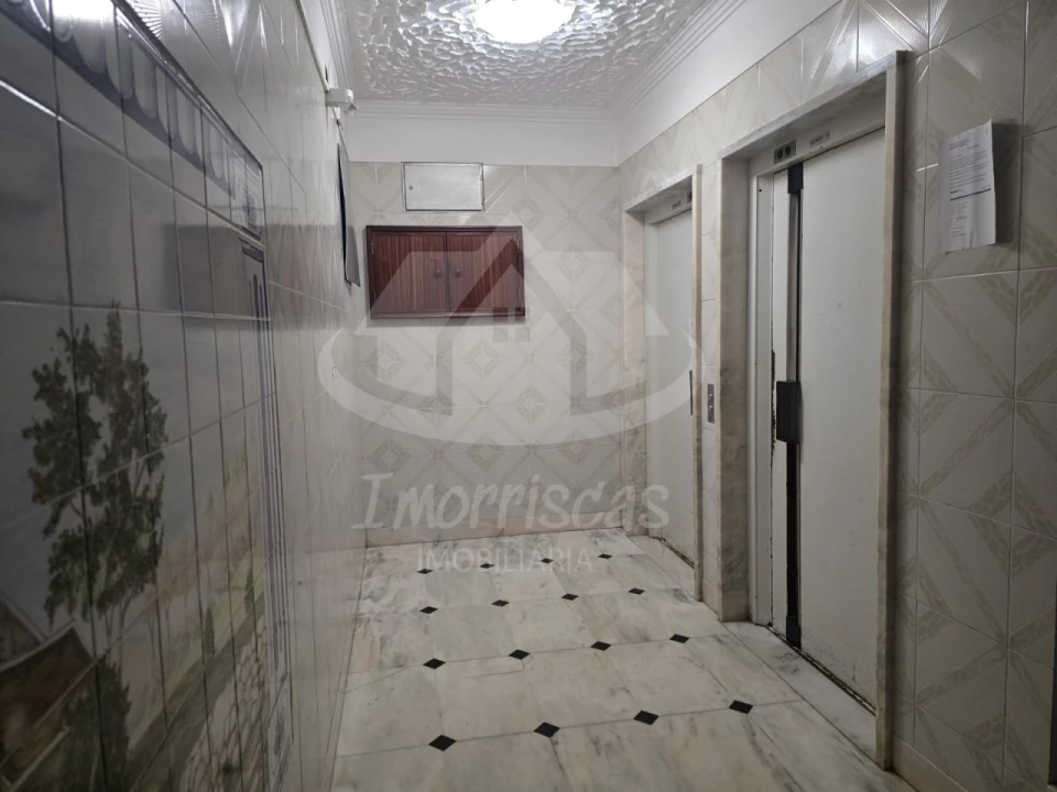 Apartamento T3 para Venda em Póvoa de Santa Iria e Forte da Casa Foto 29