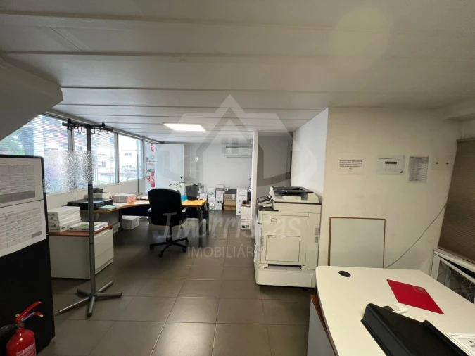 Armazém para Venda em Póvoa de Santa Iria e Forte da Casa Foto 11