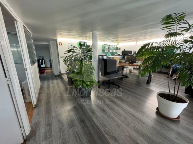 Armazém para Venda em Póvoa de Santa Iria e Forte da Casa Foto 20