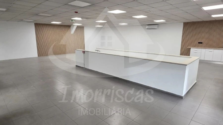 Escritório para Arrendamento em Santa Iria de Azoia, São João da Talha e Bobadela
