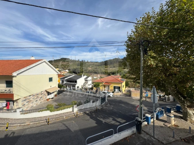 Moradia T2 para Venda em Fanhões Foto 17