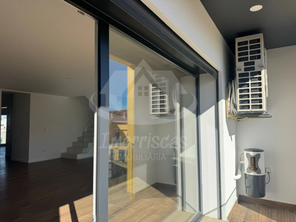 Apartamento T4 para Venda em Alcochete Foto 21