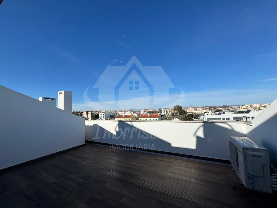 Apartamento T4 para Venda em Alcochete Foto 39