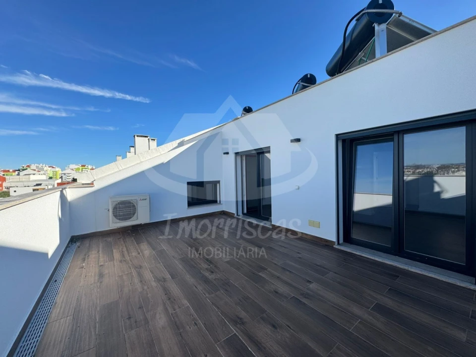 Apartamento T4 para Venda em Alcochete Foto 40